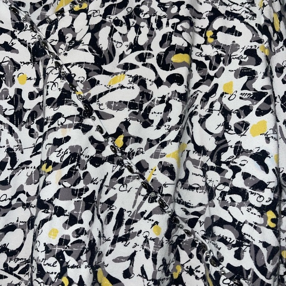Ruby Rd. Abstract Print Blouse - Black, White, Yellow - Picture 6 of 8
